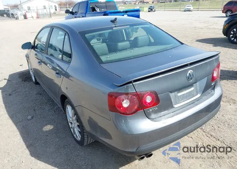 2008 Volkswagen Jetta Wolfsburg Edition from USA, damaged, VIN 3VWRA71K98M188570